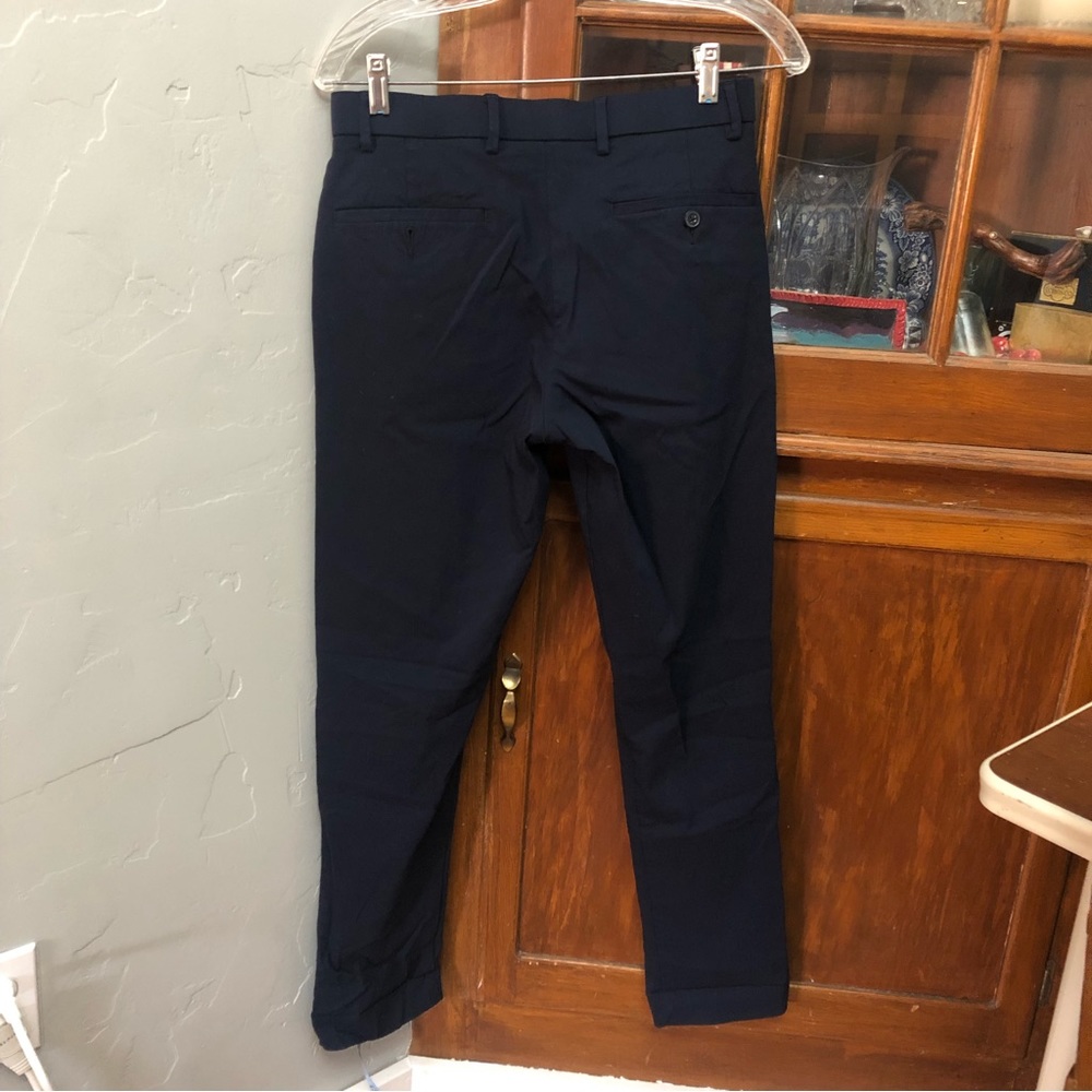 Womens slacks 28/32 navy blue. Like new